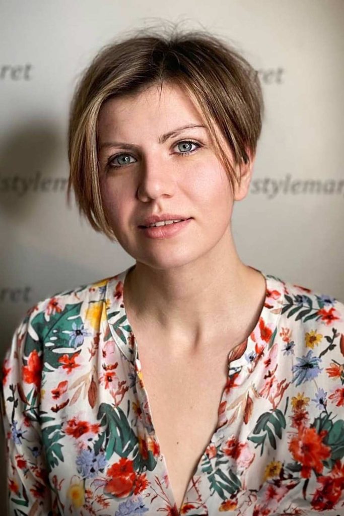 Extra-Short Layered Bob #asymmetricalbob #bobhairstyles