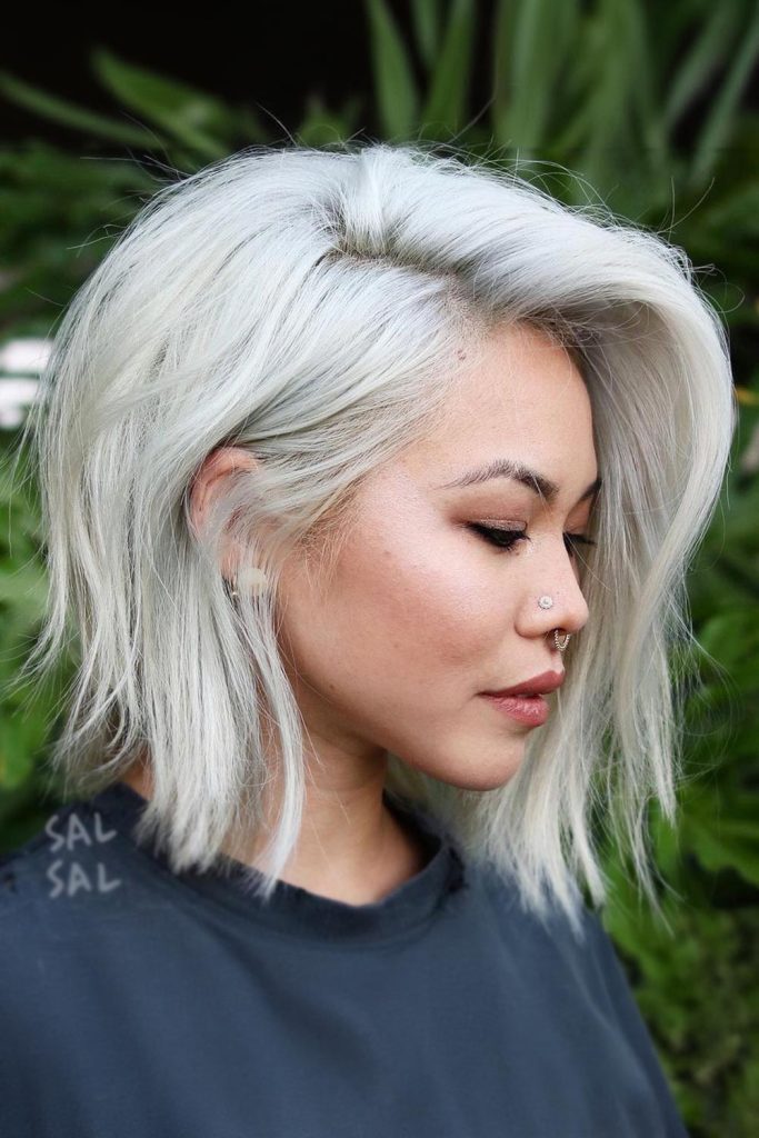 Ice Blonde Side-Parted Asymmetrical Lob