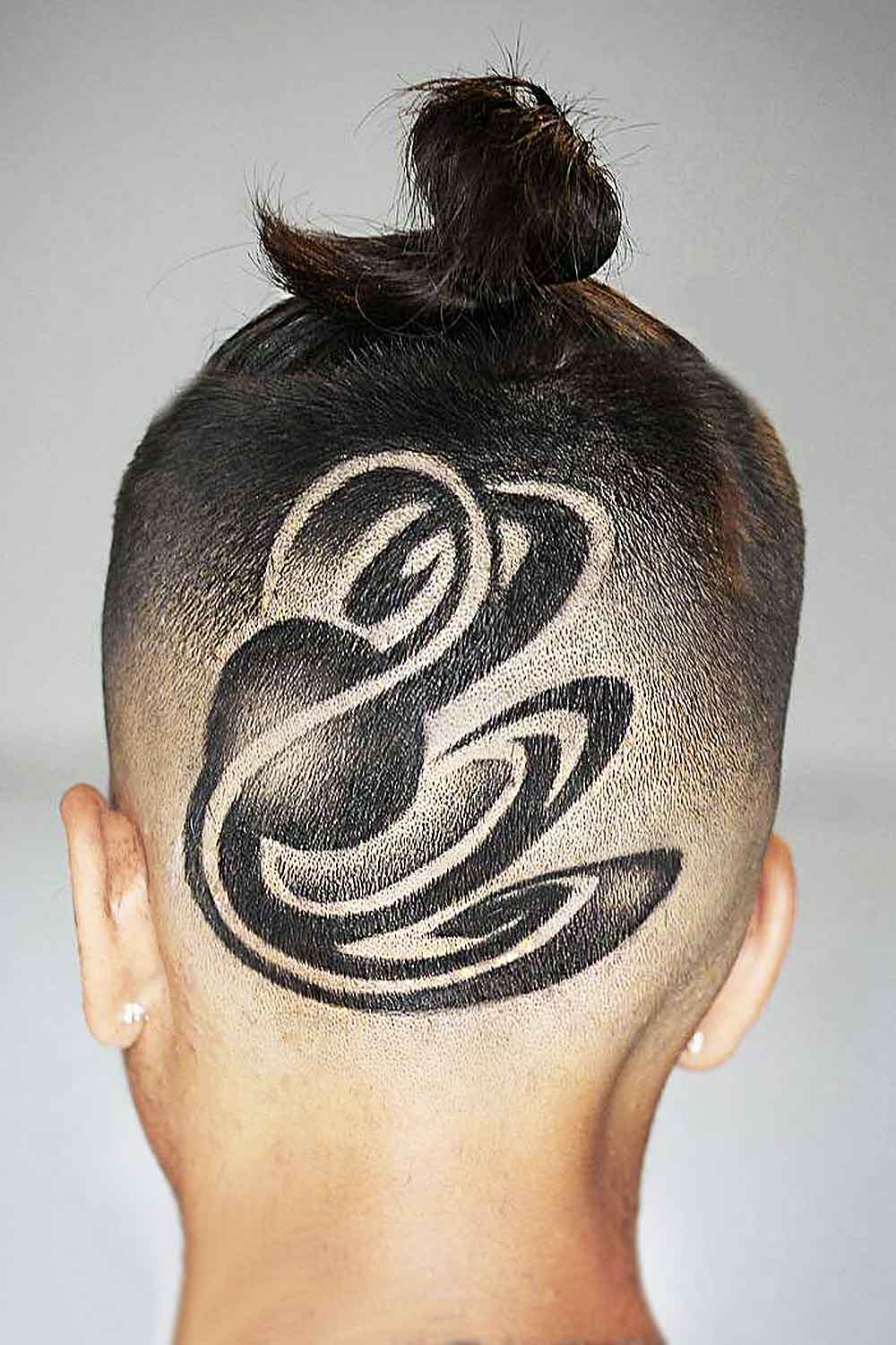 Back Shaved Lines Undercut Bun #undercuthairstyles #undercutwomen