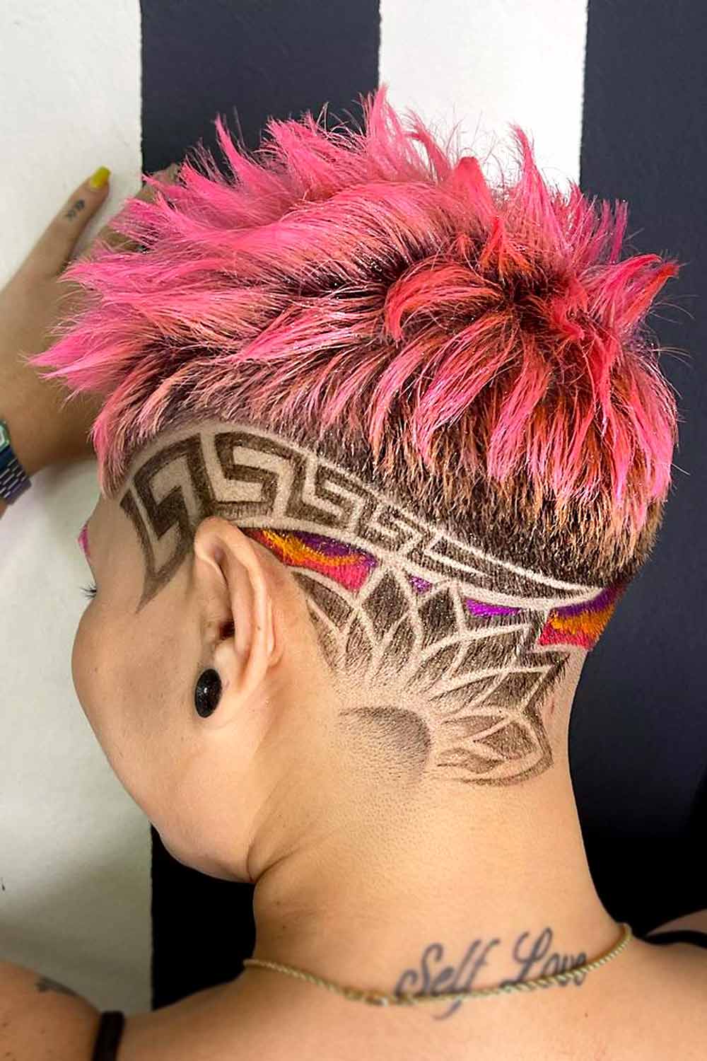 Beautiful Hair Tattoos #undercuthairstyles #undercutwomen