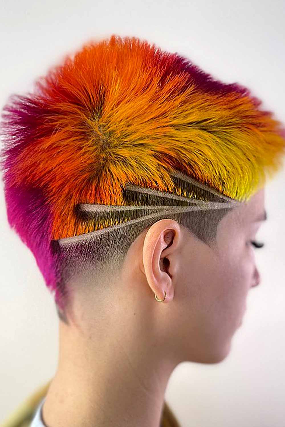 Spike-Line Hair Side Tattoo #undercuthairstyles #undercutwomen