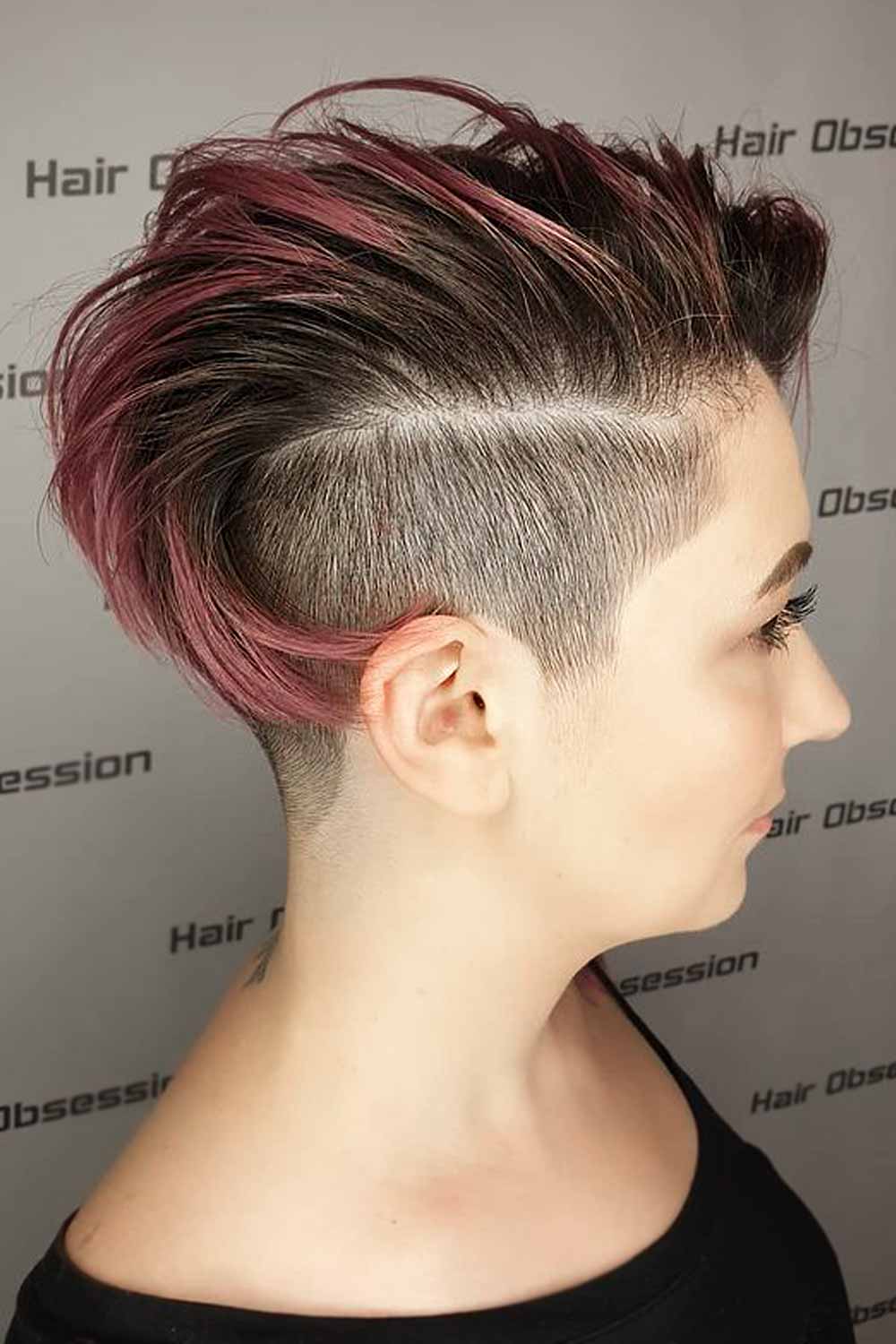 Disconnected Undercut Hairstyle Women #undercuthairstyles #undercutwomen