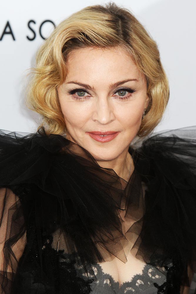 Hollywood Waves Styling #hairstylesforwomenover50