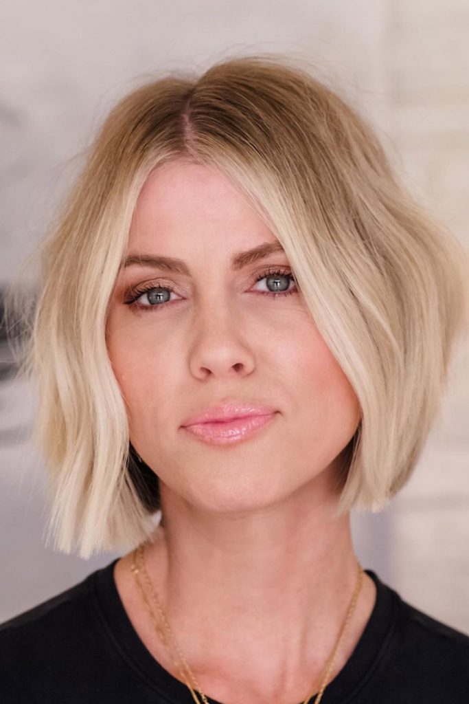 Sleek Inverted Bob With Natural Highlights