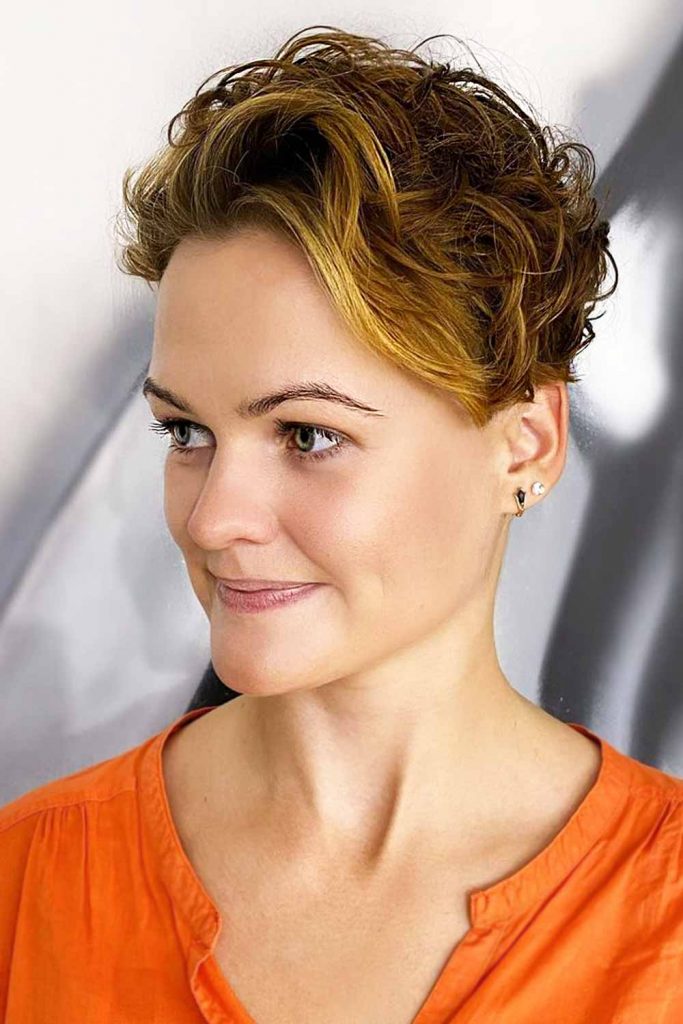 Curly Layered Pixie Cut #layeredhaircuts #layeredhair #haircuts