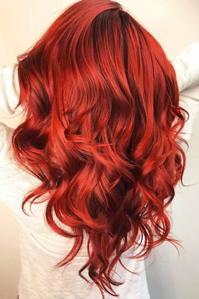 Auburn Side-Parted Long Hairstyle #layeredhaircuts #layeredhair #haircuts