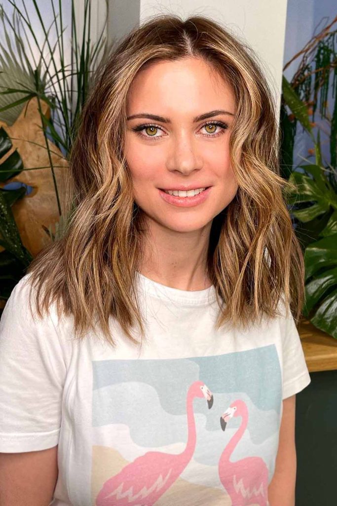 Face-Framing Layers #mediumlayeredhair #mediumhair #layeredhair