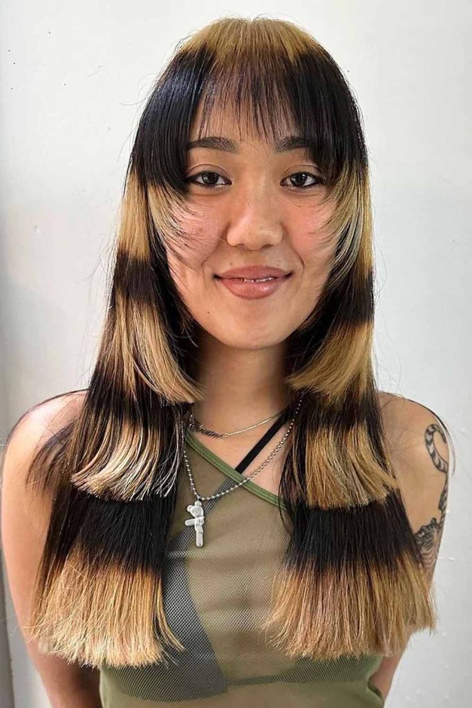 Multi Layered Shaggy Hairstyle #raccoontailhair #raccoontail