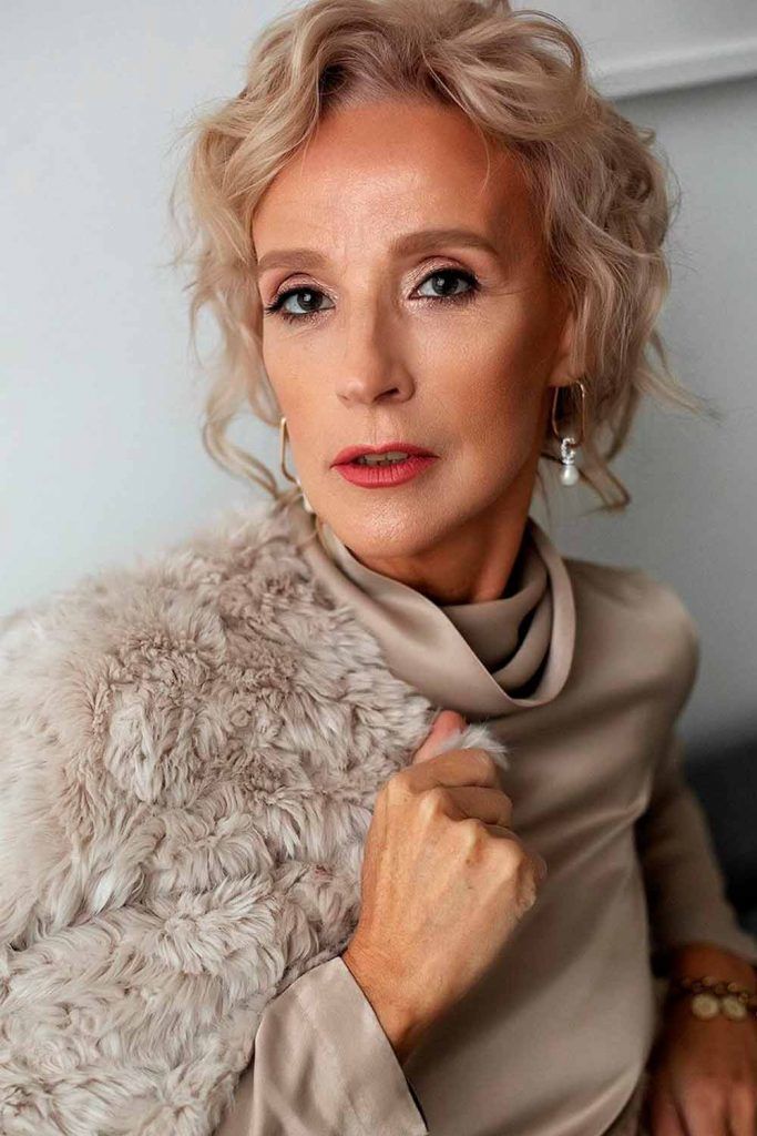 Shaggy Waves For Short Fine Hair #finehair #shaggyhaircuts