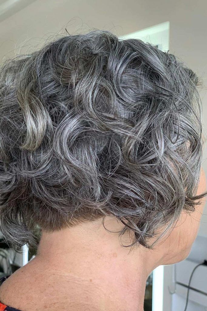 Wavy Bob Hairstyle For Fine Hair