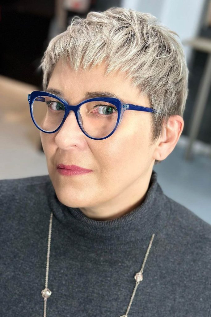 Stylish Messy Spiked Short Hair