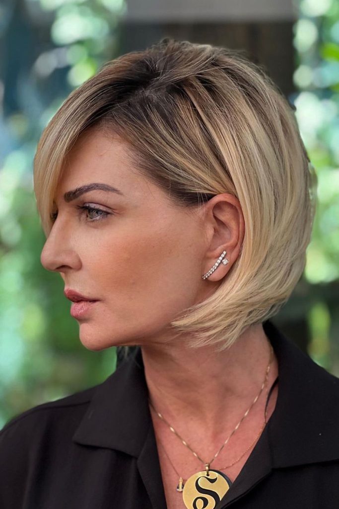 Tapered Sleek Short Bob