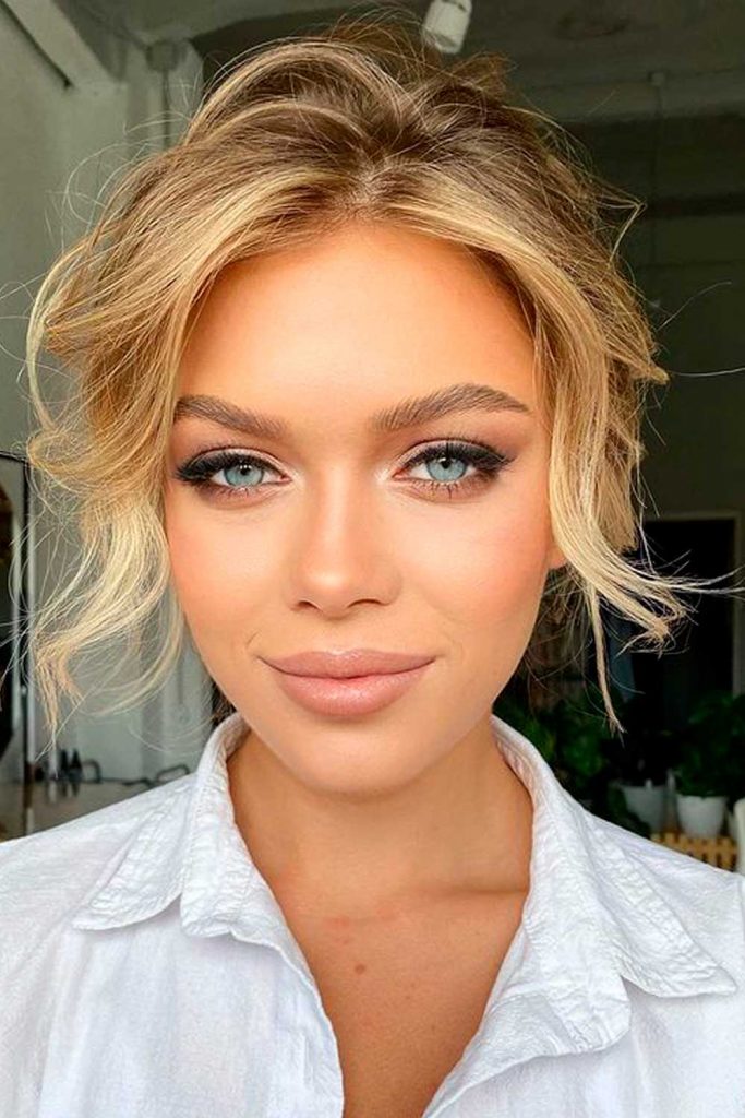 Bangs Don&rsquo;t Grow With Lightning Speed