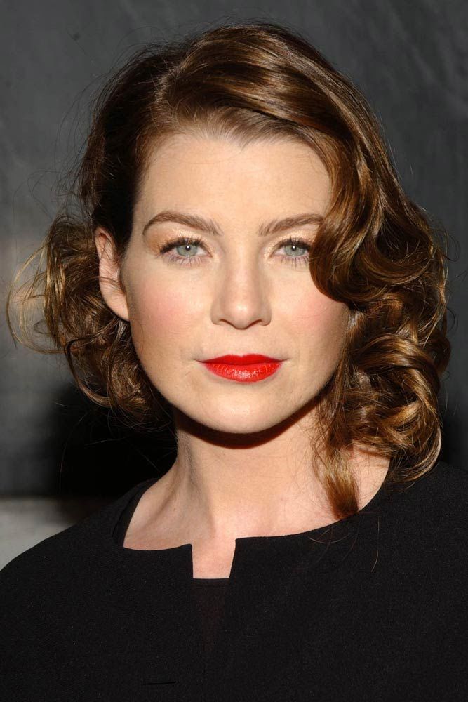 Middle Length Dark Curly Hair Side Parted Bob Cut Ellen Pompeo: Side-Parted Wavy Bob