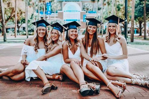 Graduation Hairstyles To Flaunt With Your Cap And To Rock Your Prom Night