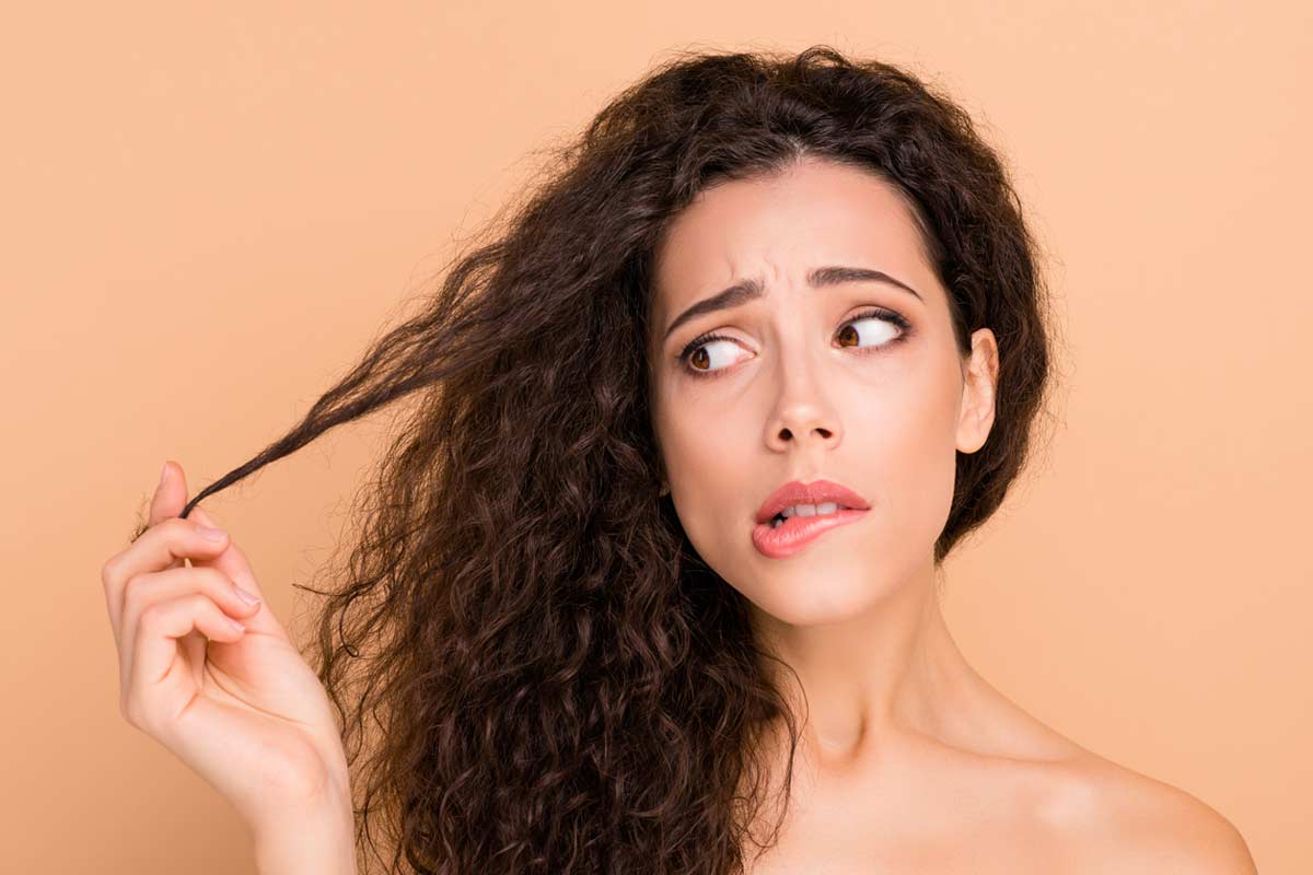 How to Color Curly Hair Without Damage