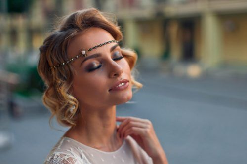 Short Hairstyles To Wear At The Christmas Party