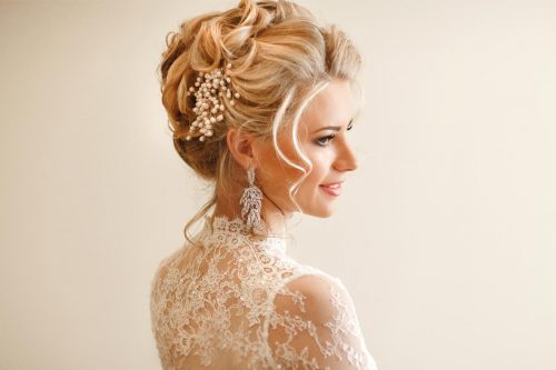 Super Trendy Wedding Updos For Long Hair